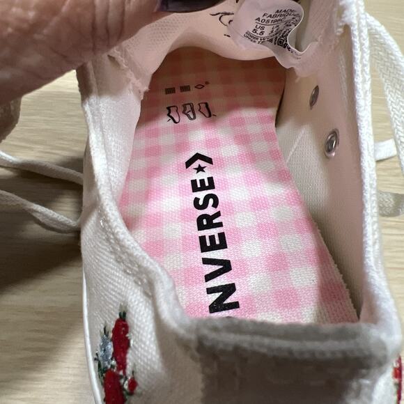 Converse Chuck Taylor All Star Low 'Embroidered Bouquets' Shoes Women Size 5.5 - Picture 6 of 10